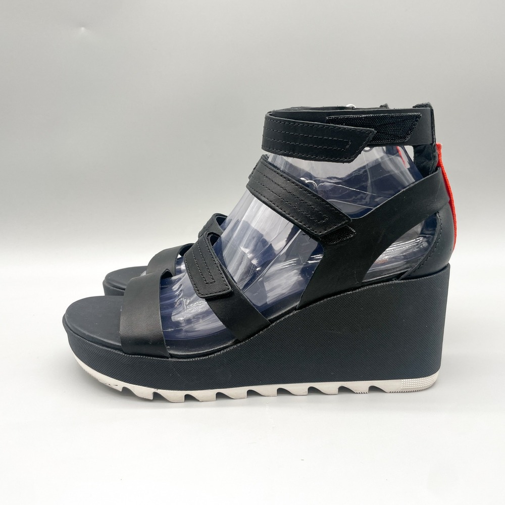 Sorel Womens 8 Cameron Wedge Sandals Black Leather Platform Strappy Gorpcore